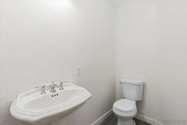 $1,050,000 | 2749 Los Alisos Drive, Fallbrook, CA 92028