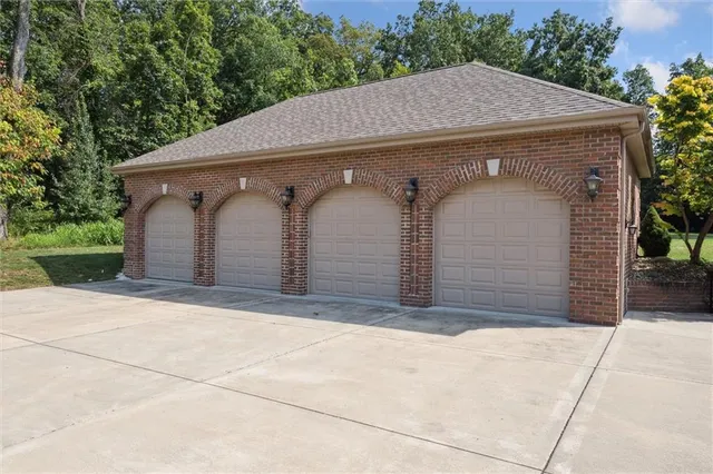 $2,300,000 | 1653 Chapel Ridge, Mars, PA 16046