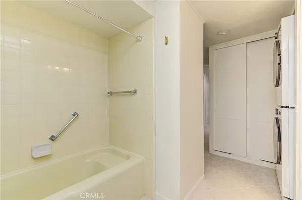 $350,000 | 164 Avenida Majorca, Unit Q, Laguna Woods, CA 92637