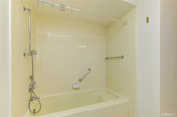 $350,000 | 164 Avenida Majorca, Unit Q, Laguna Woods, CA 92637