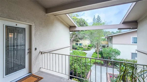 $350,000 | 164 Avenida Majorca, Unit Q, Laguna Woods, CA 92637