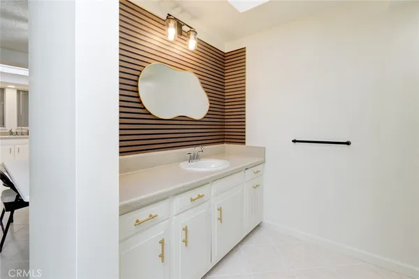 $350,000 | 164 Avenida Majorca, Unit Q, Laguna Woods, CA 92637