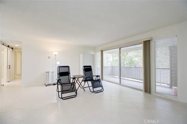 $350,000 | 164 Avenida Majorca, Unit Q, Laguna Woods, CA 92637