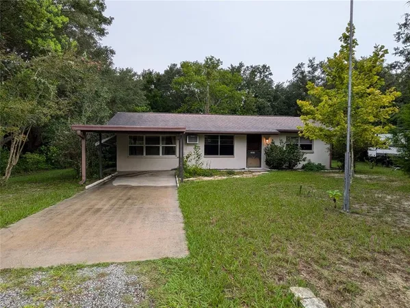 $1,500 | 4316 Southwest Deepwater Court, Dunnellon, FL 34431