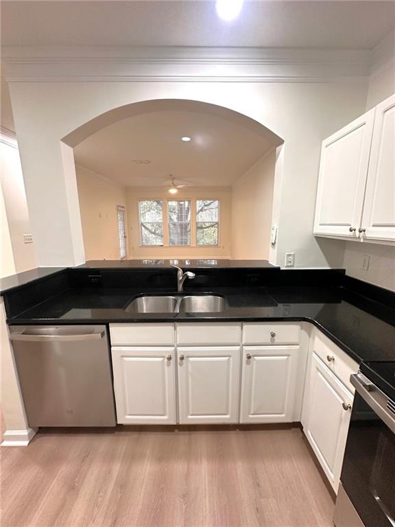 1222 Westchester Ridge Northeast Atlanta, GA 30329 - Photo 12 of 26