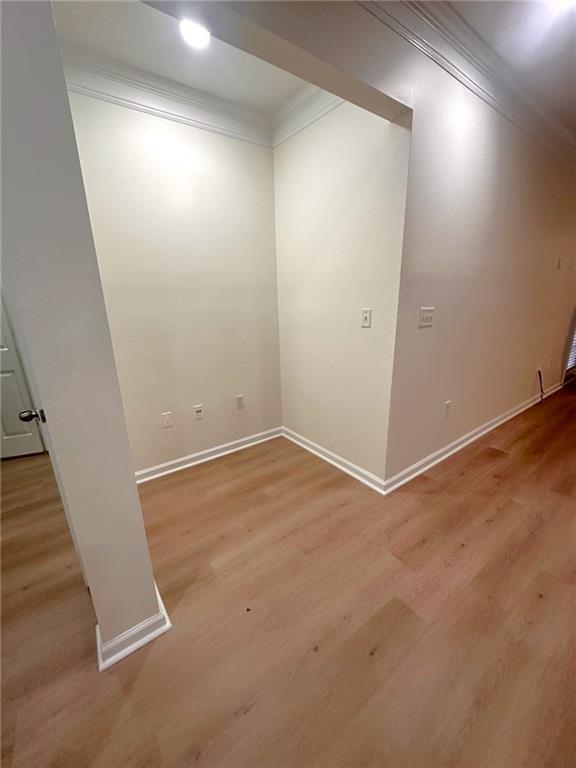 1222 Westchester Ridge Northeast Atlanta, GA 30329 - Photo 8 of 26