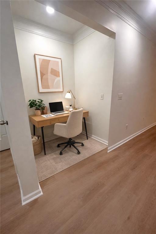 1222 Westchester Ridge Northeast Atlanta, GA 30329 - Photo 9 of 26