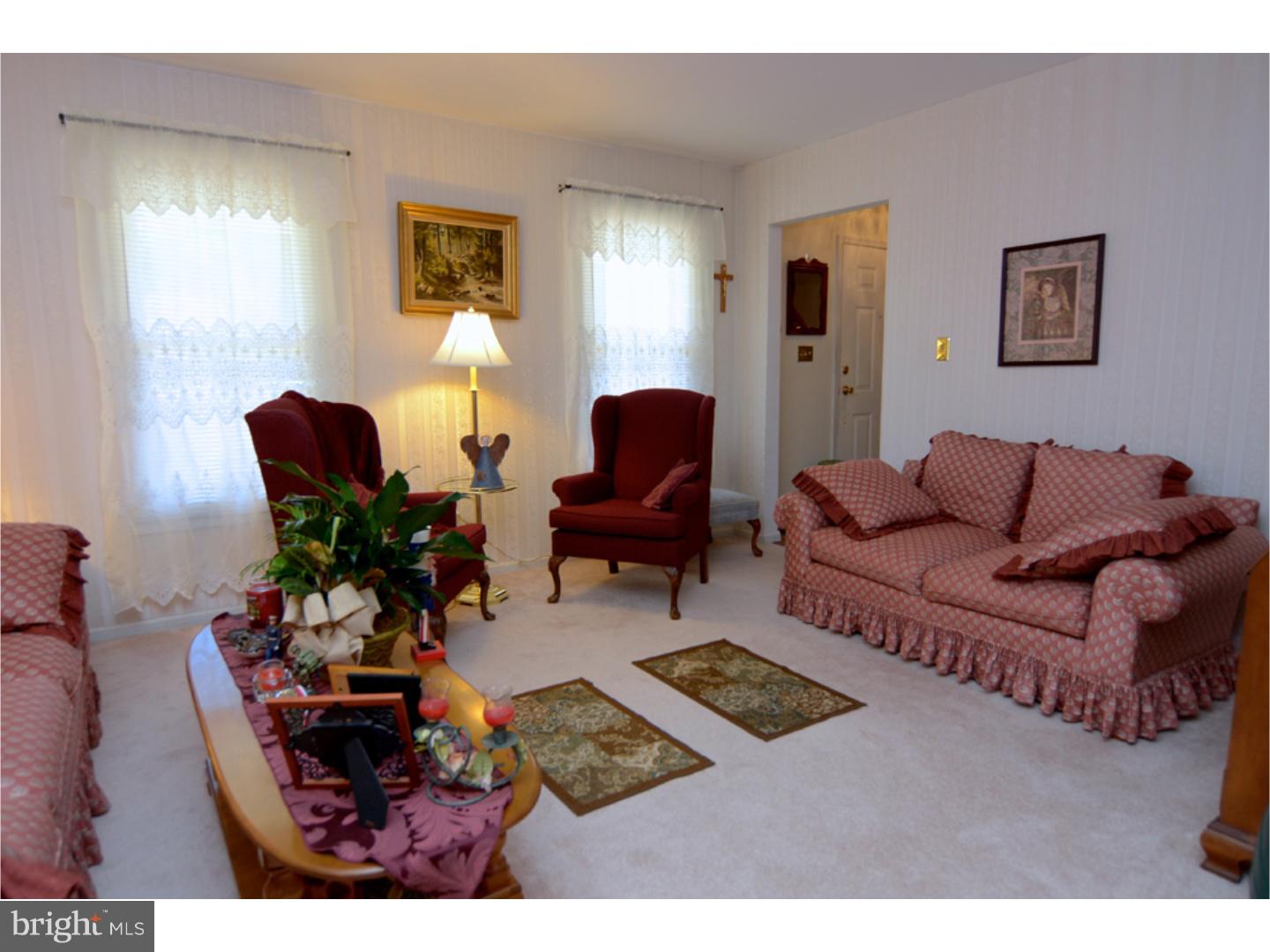 4666 Pheasant Run Reading, PA 19606 - Photo 5 of 24 Gallery Image 5