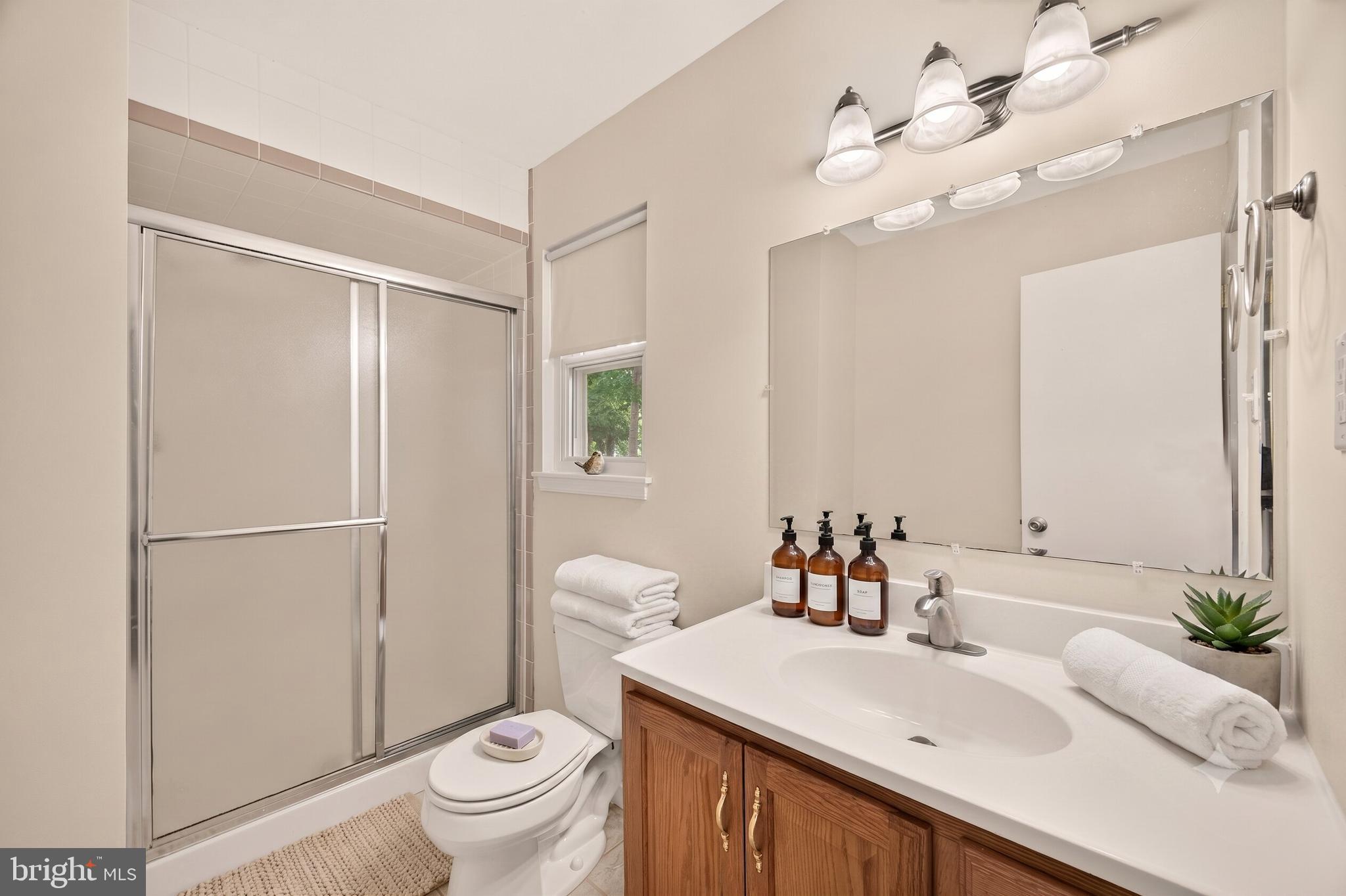 13008 Sturbridge Road Woodbridge, VA 22192 - Photo 46 of 80 Gallery Image 46
