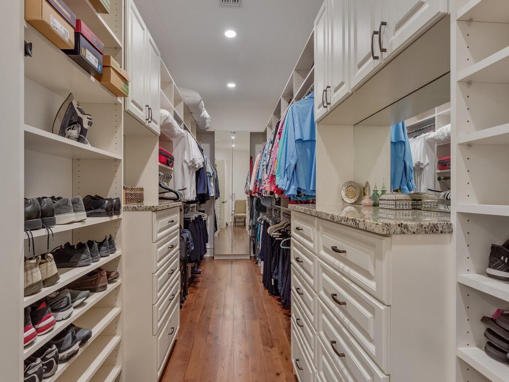 400 Oceanview Lane Vero Beach, FL 32963 - Photo 31 of 59 a view of a walk in closet