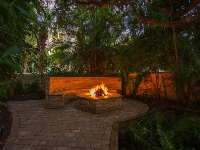 $4,000,000 | 400 Oceanview Lane, Vero Beach, FL 32963