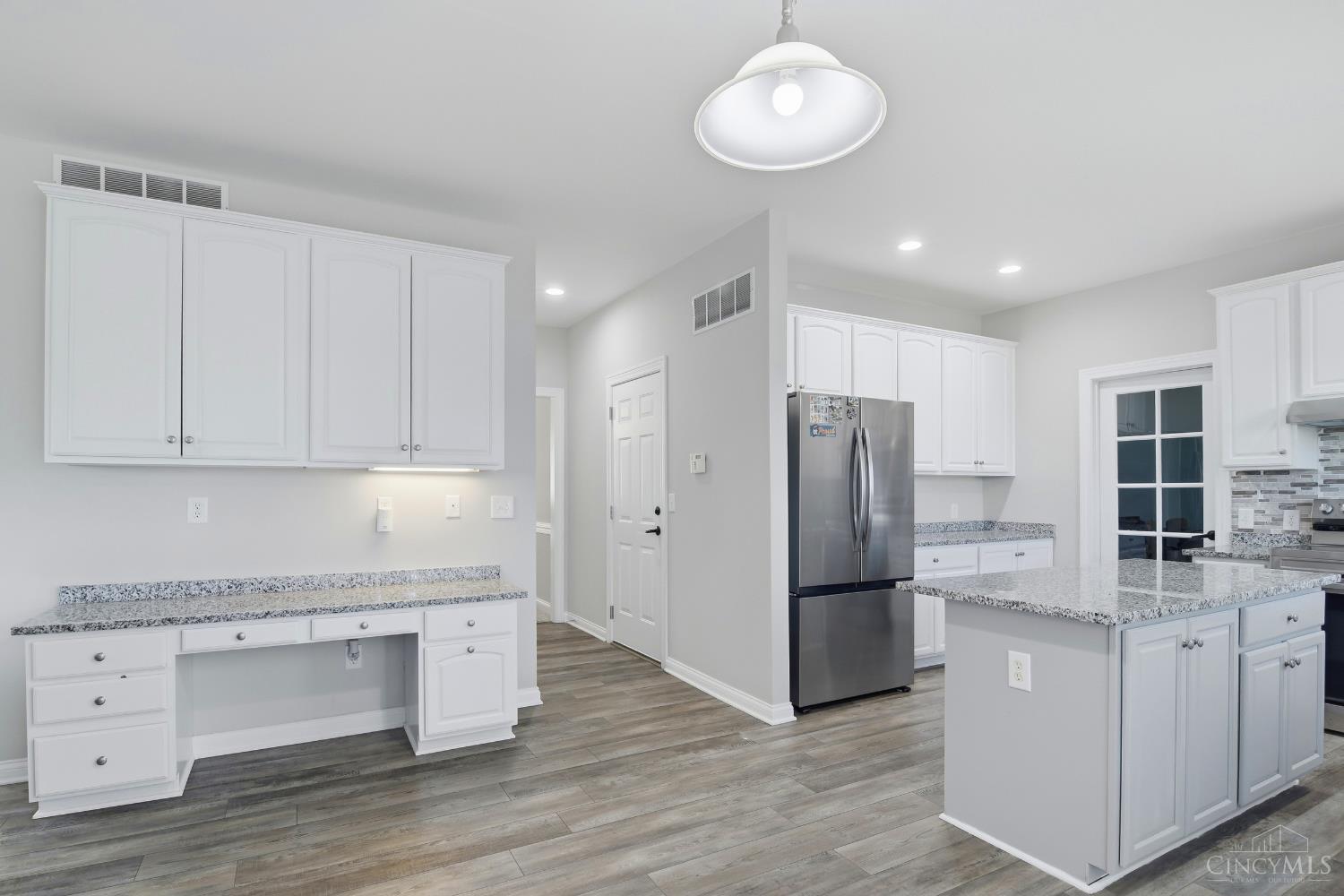 3264 Mack Road Fairfield, OH 45014 - Photo 8 of 29