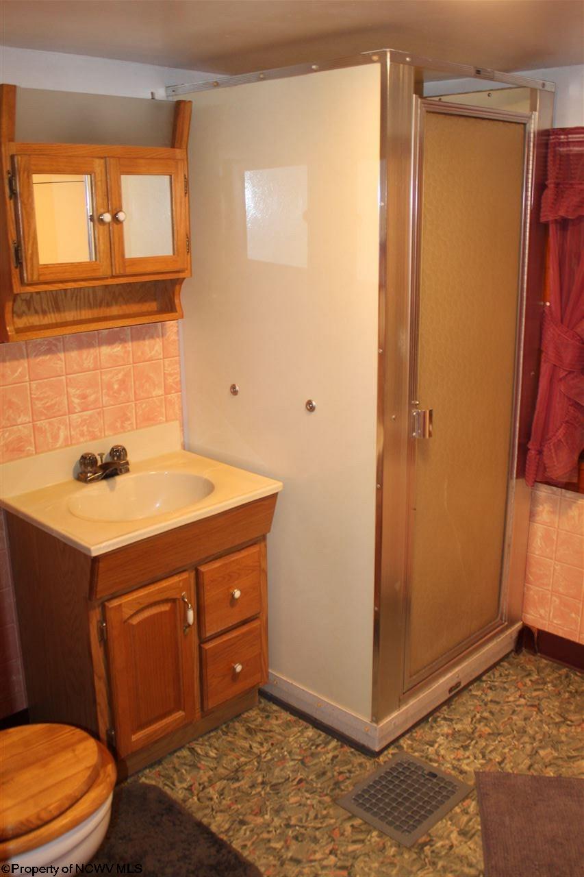 640 Webster Road Webster Springs, WV 26288 - Photo 10 of 16 Gallery Image 10