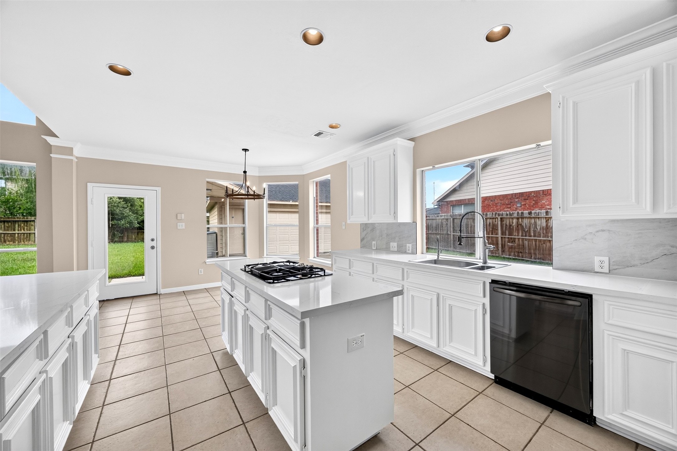 1007 Brannon Park Lane Spring, TX 77373 - Photo 16 of 49