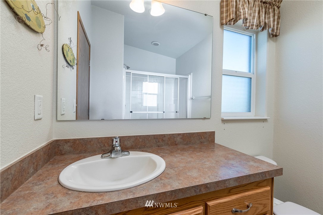 2653 West Beach Road Oak Harbor, WA 98277 - Photo 22 of 35 Gallery Image 22