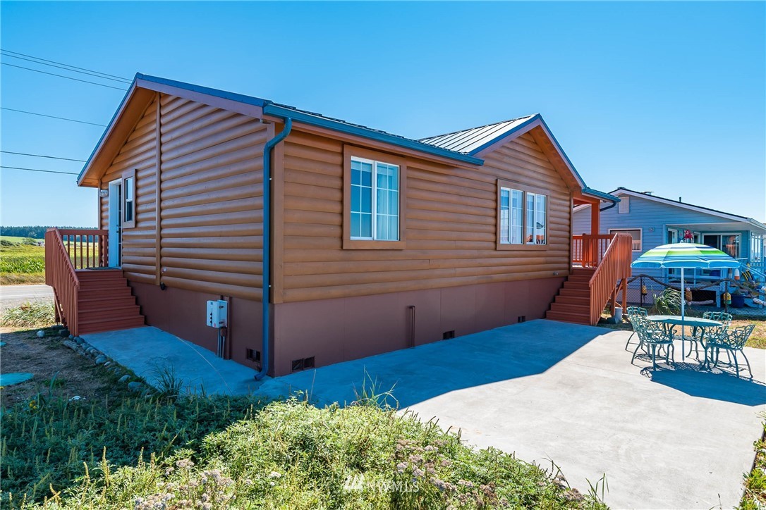 2653 West Beach Road Oak Harbor, WA 98277 - Photo 25 of 35 Gallery Image 25
