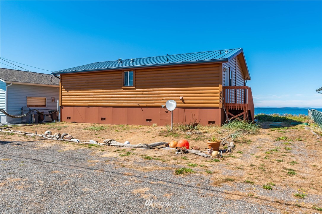2653 West Beach Road Oak Harbor, WA 98277 - Photo 30 of 35 Gallery Image 30
