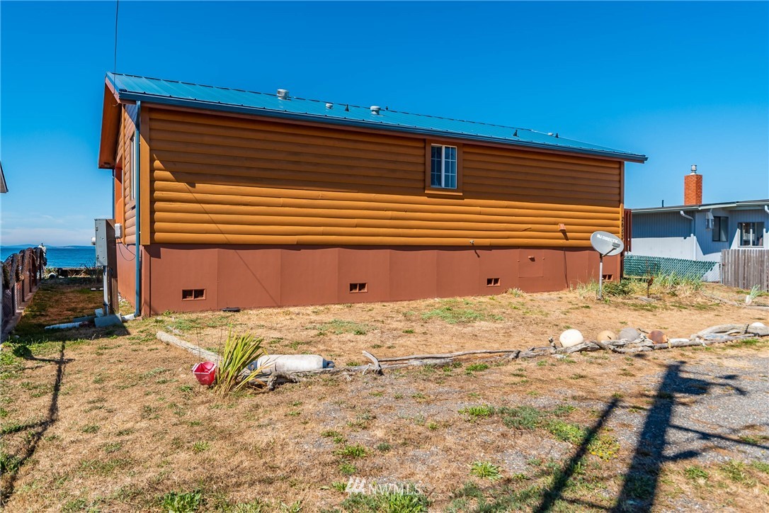 2653 West Beach Road Oak Harbor, WA 98277 - Photo 31 of 35 Gallery Image 31
