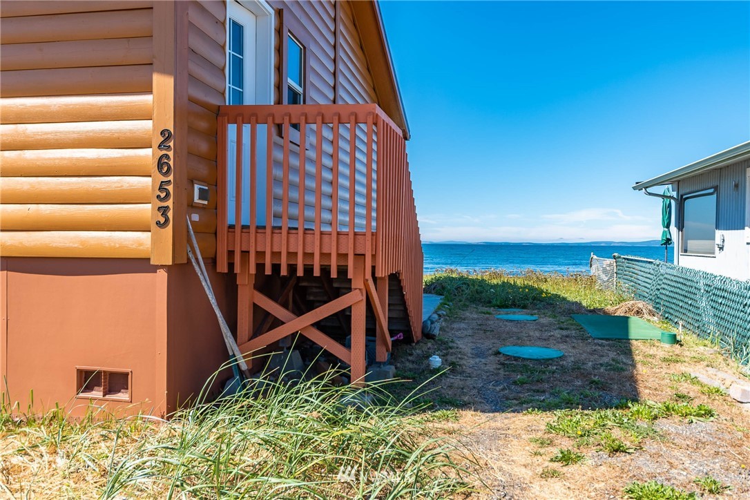 2653 West Beach Road Oak Harbor, WA 98277 - Photo 32 of 35 Gallery Image 32