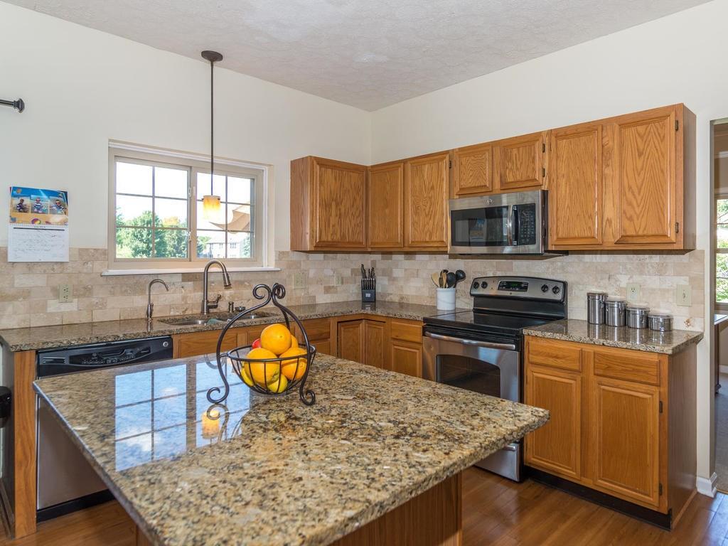 7741 Hidden Ridge Fishers, IN 46038 - Photo 11 of 24 Gallery Image 11