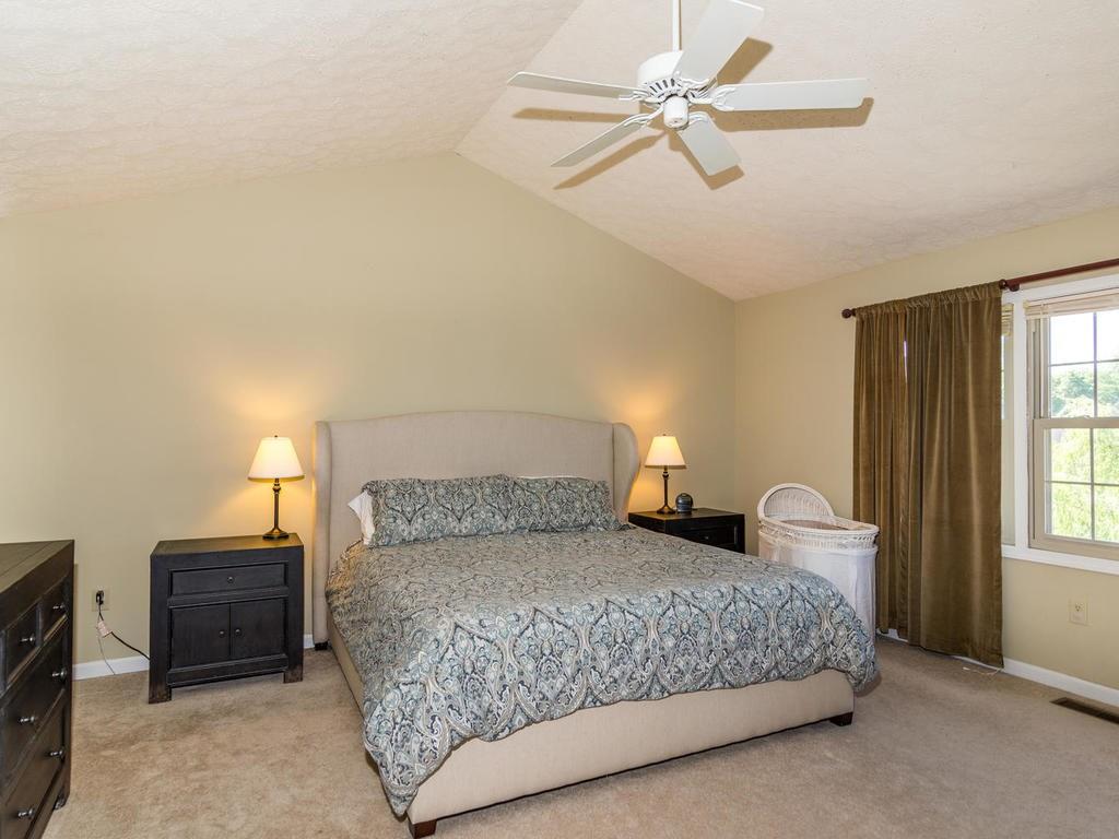 7741 Hidden Ridge Fishers, IN 46038 - Photo 13 of 24 Gallery Image 13