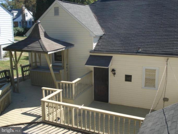 1916 Hillcrest Road Gwynn Oak, MD 21207 - Photo 4 of 30 Deck