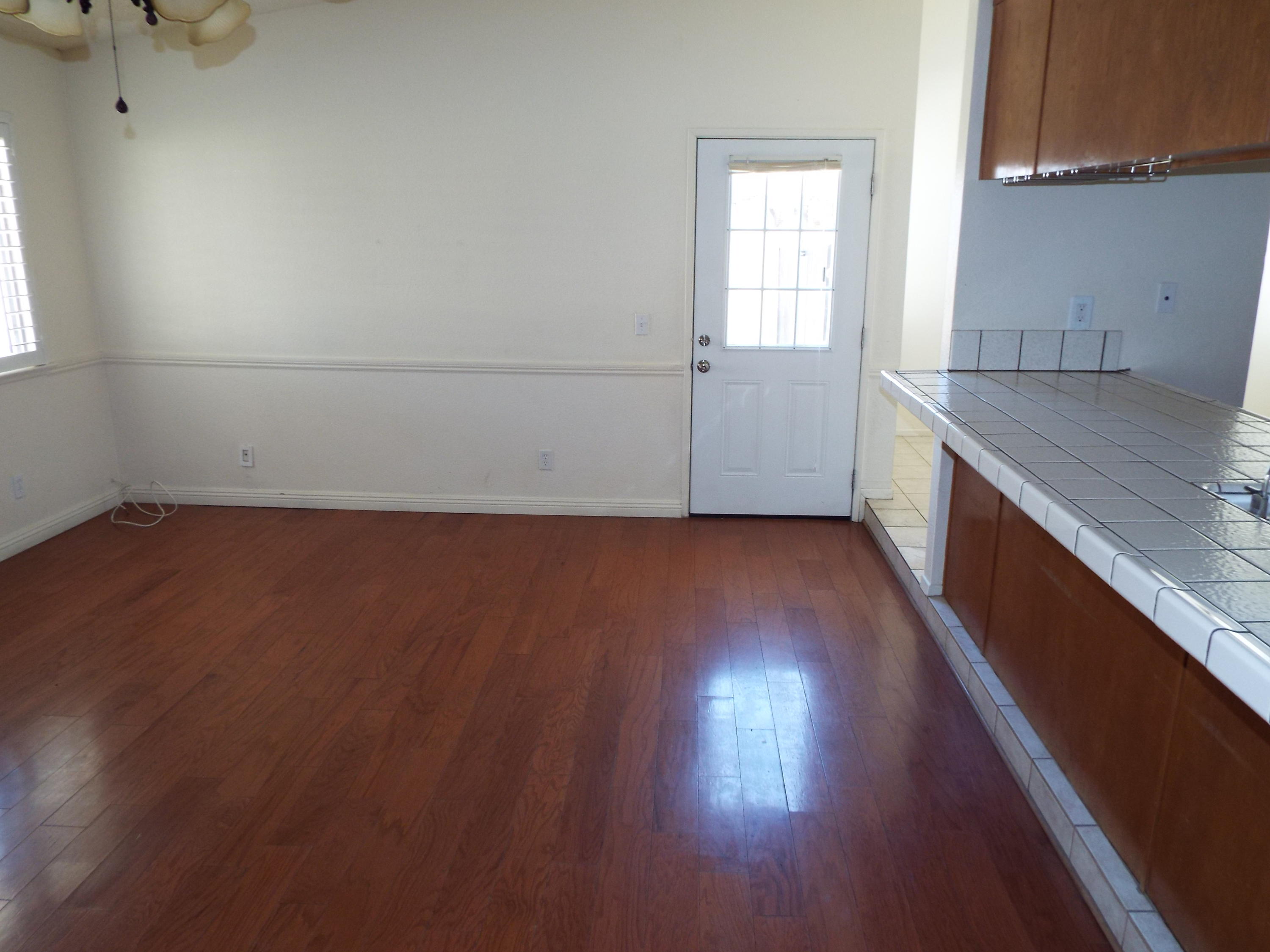 37748 Sulphur Springs Road Palmdale, CA 93552 - Photo 6 of 22 DSCF2415