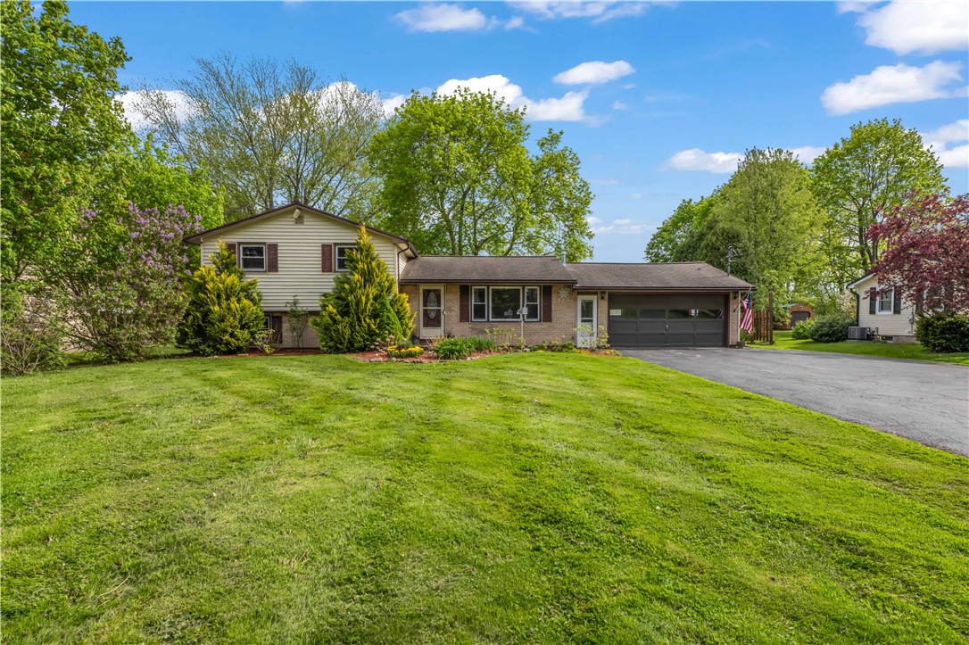 423 Huffer Road Parma, NY 14468 - Photo 1 of 1 Gallery Image 1