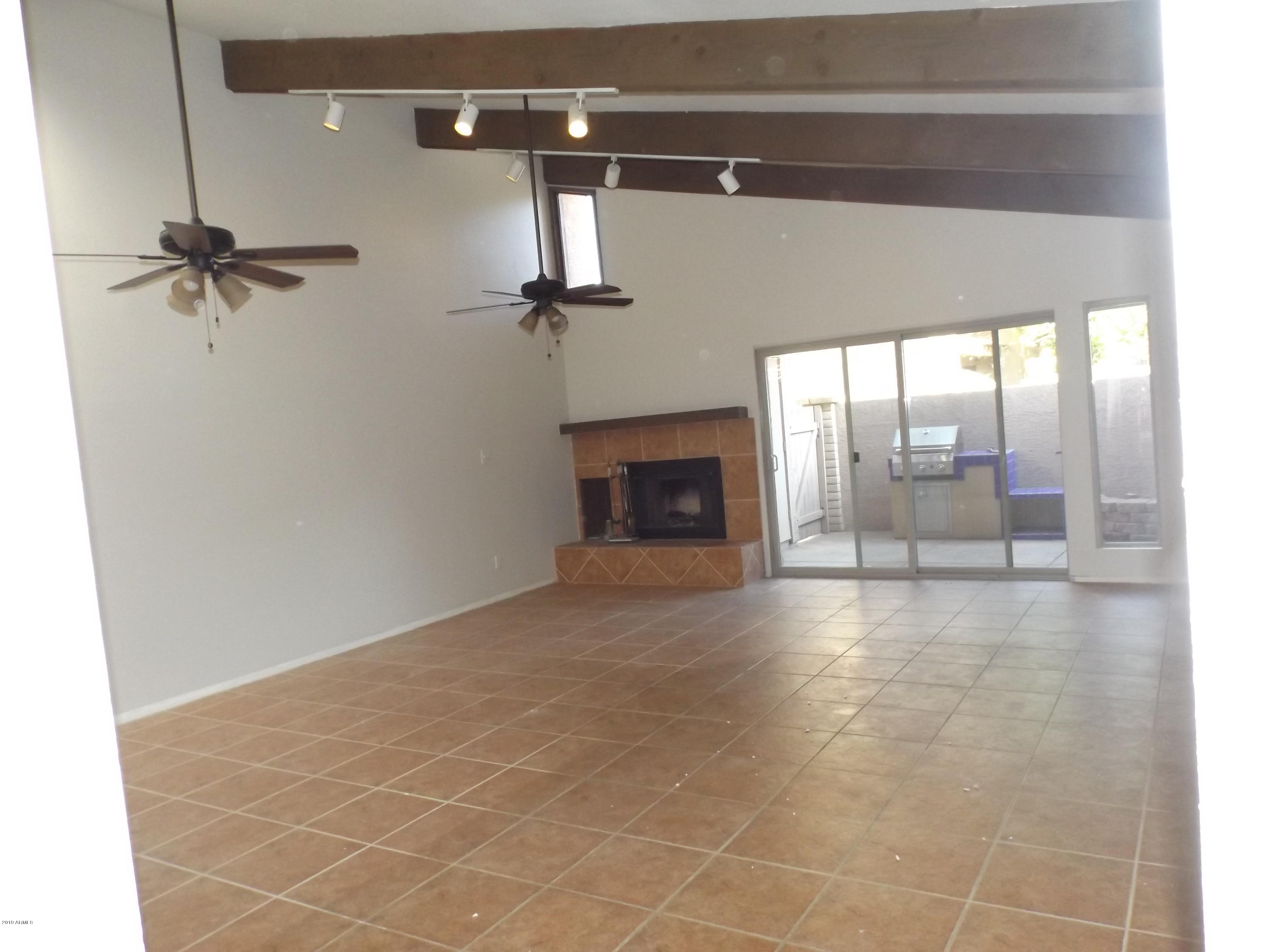2705 East Cactus Road Phoenix, AZ 85028 - Photo 4 of 20