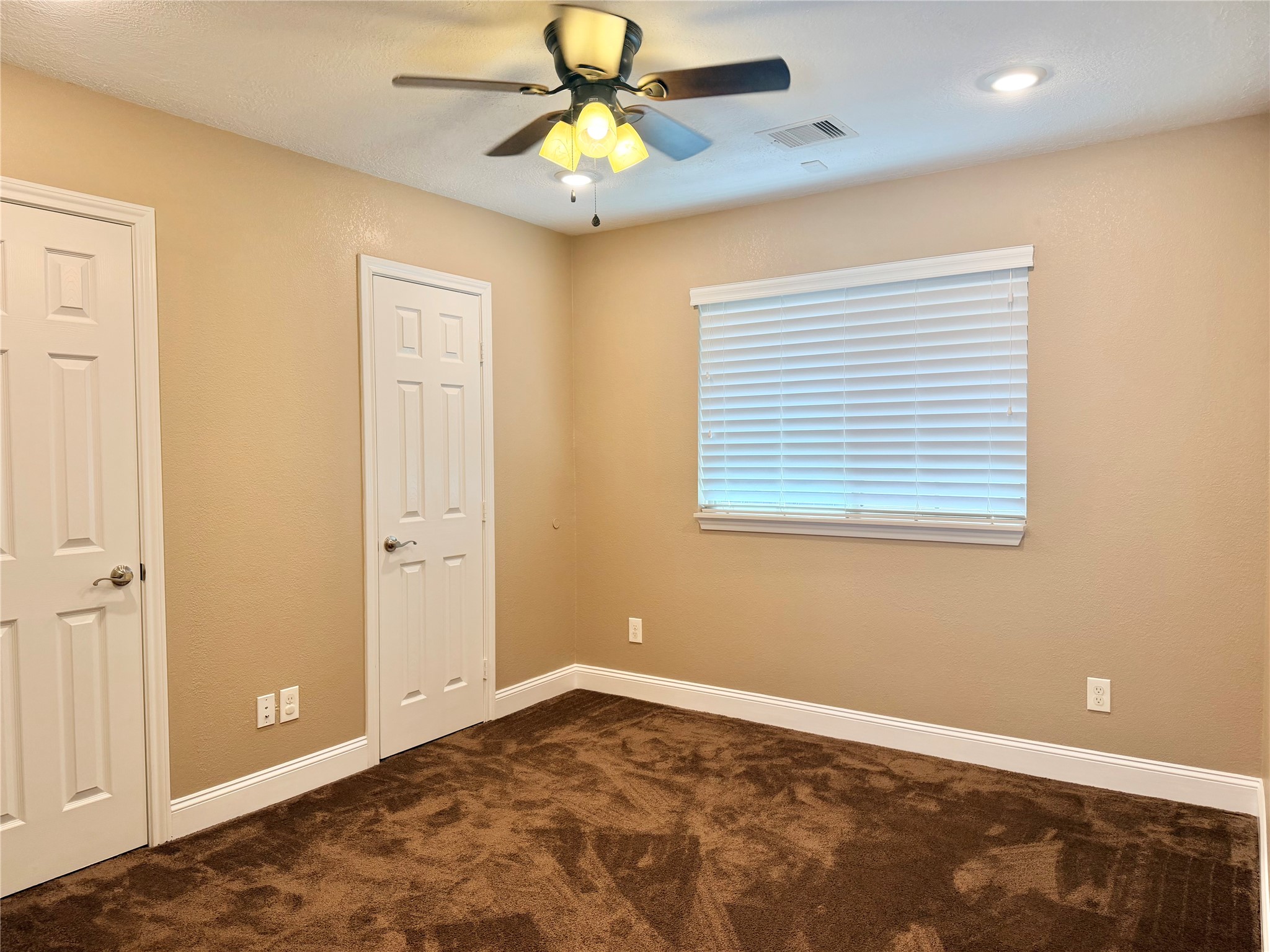 2020 Douglas Road League City, TX 77573 - Photo 19 of 50