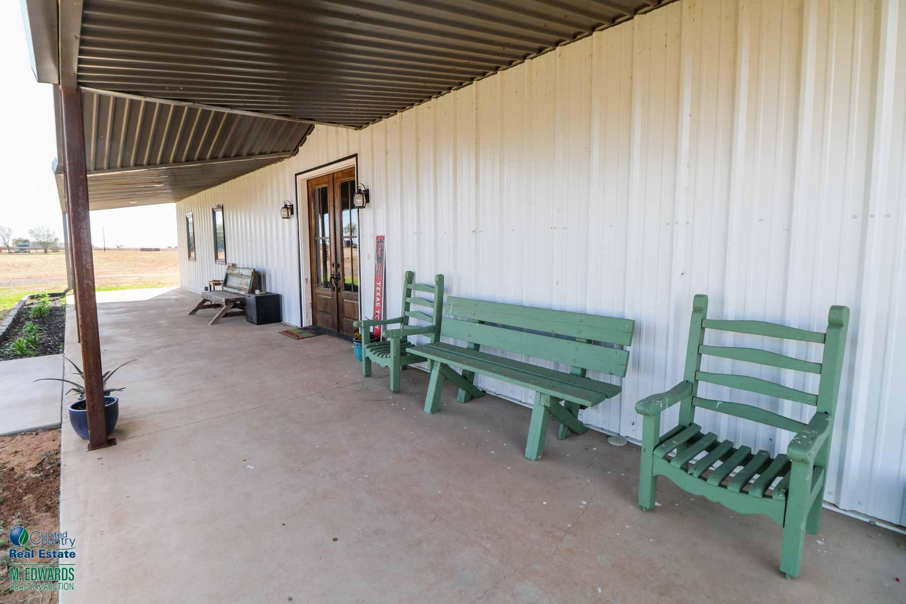 6792 Maine Road Anton, TX 79313 - Photo 5 of 37 Front Porch