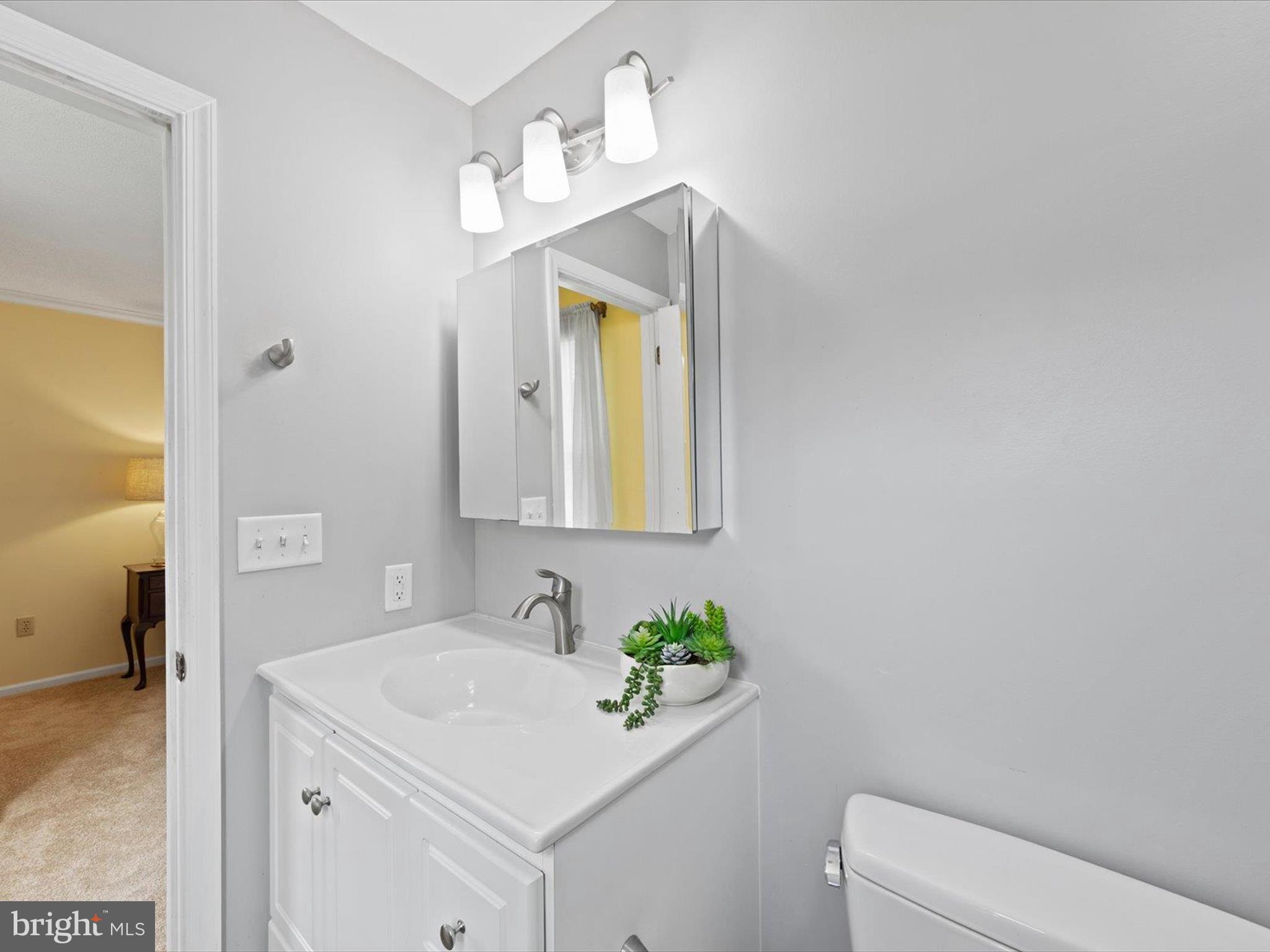 70 North Fairfield Drive Dover, DE 19901 - Photo 33 of 54 Primary Bathroom