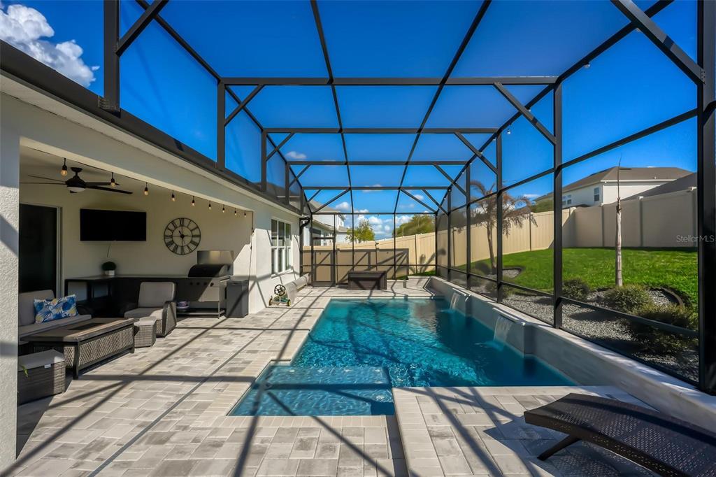 1235 Waterview Ridge Circle Apopka, FL 32703 - Photo 54 of 82 a view of a swimming pool with a patio