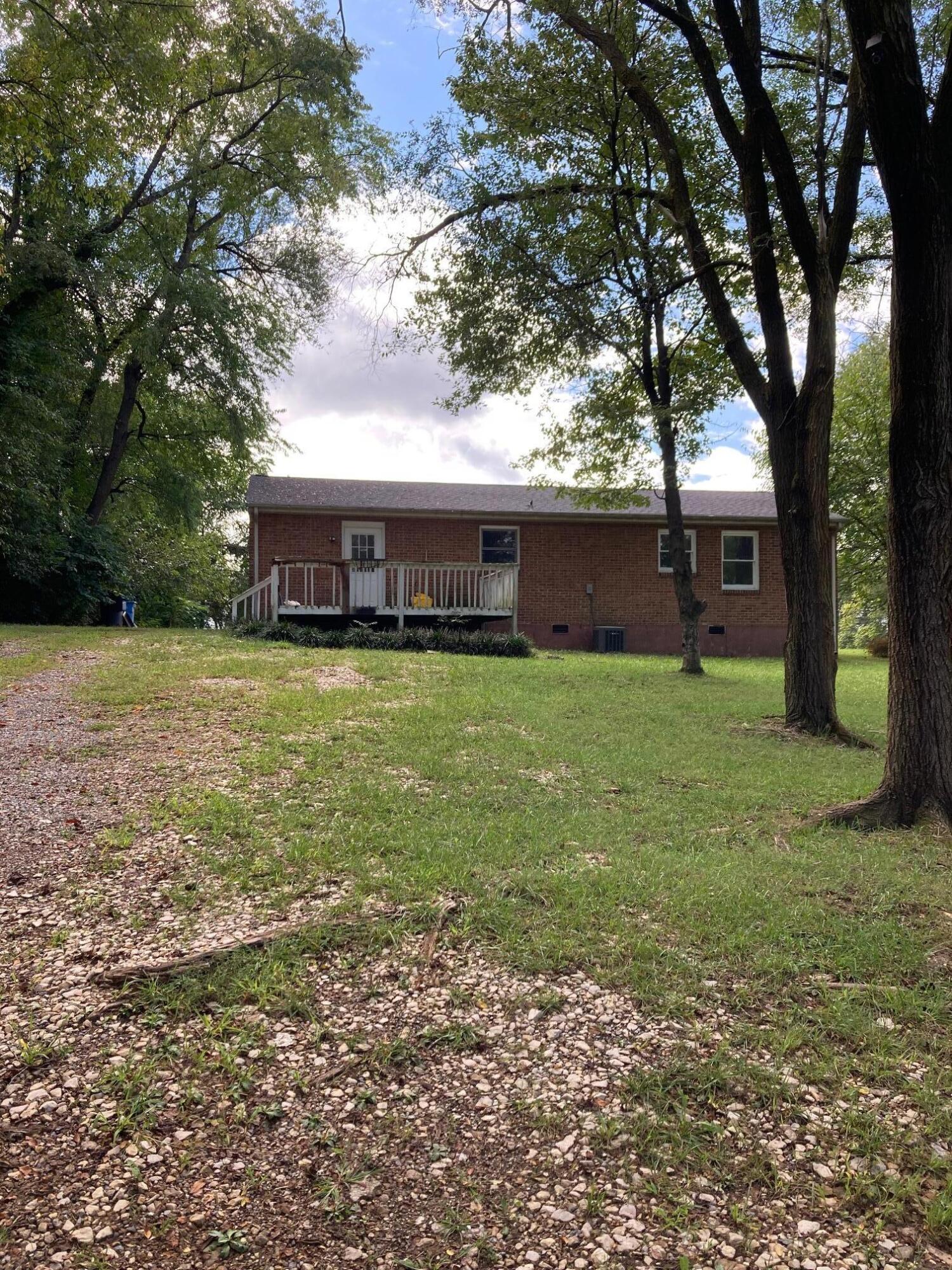 2606 Cannaday Road Northeast Roanoke, VA 24012 - Photo 11 of 16 back of house