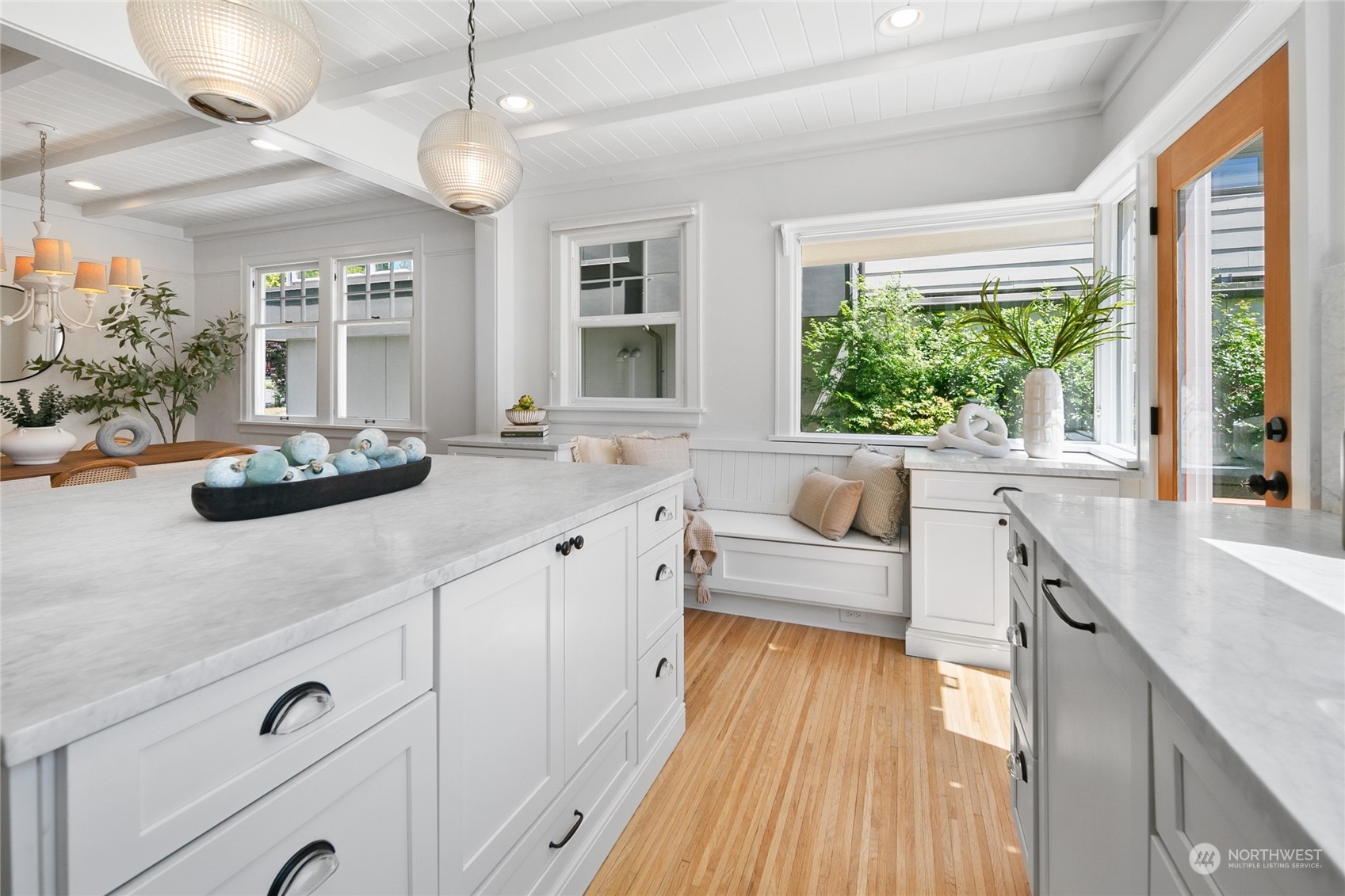 3755 Southwest Webster Street Seattle, WA 98126 - Photo 11 of 37 Gallery Image 11
