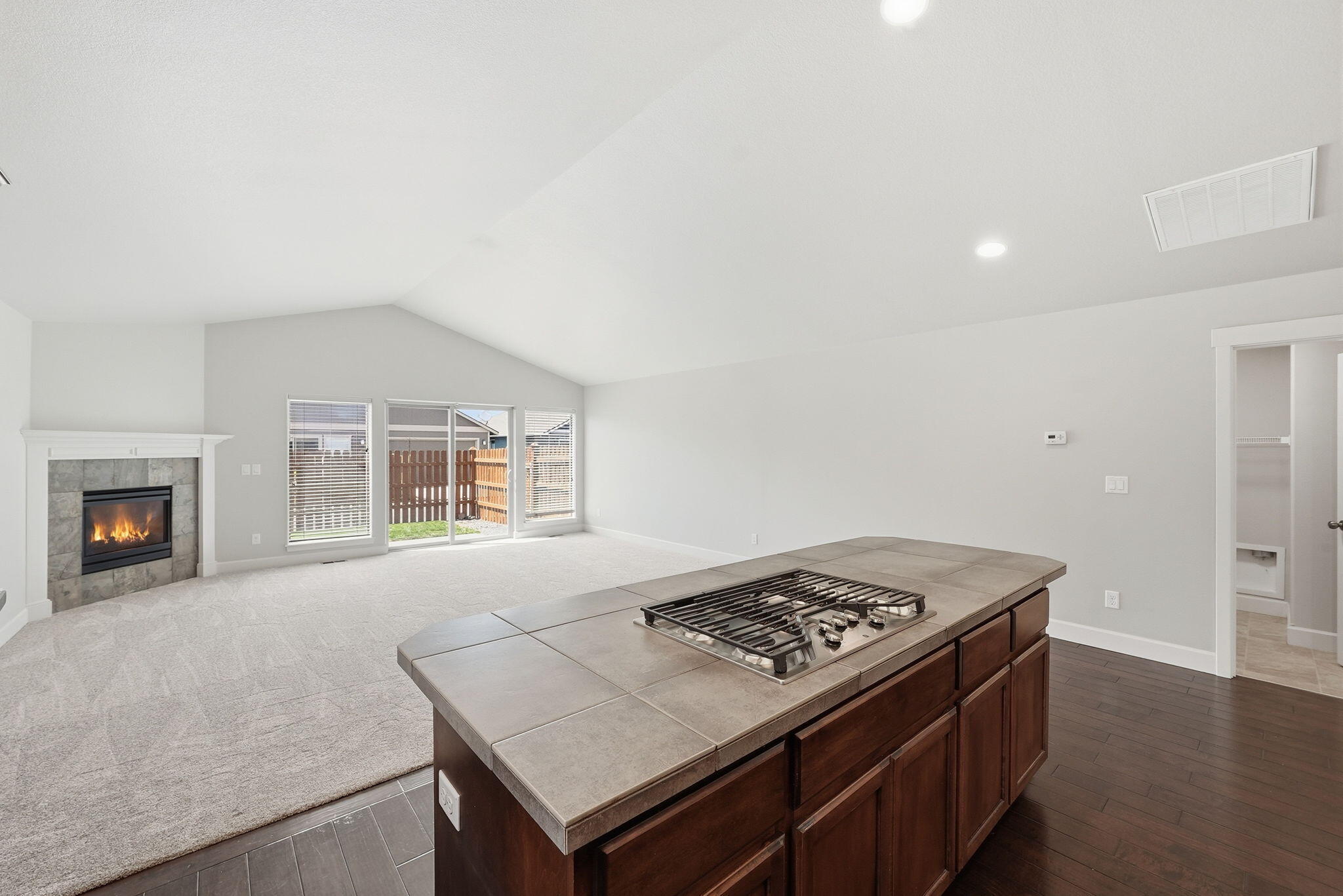 61711 Rigel Way Bend, OR 97702 - Photo 12 of 45 16-web-or-mls-Riley_Visuals_010