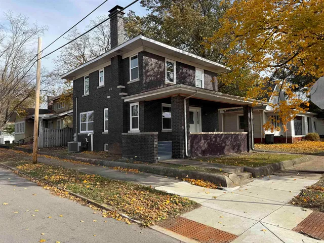 $180,000 | 1302 Busseron Street, Vincennes, IN 47591