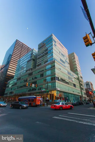 $1,745 | 2040 Market Street, Unit 207, Philadelphia, PA 19103