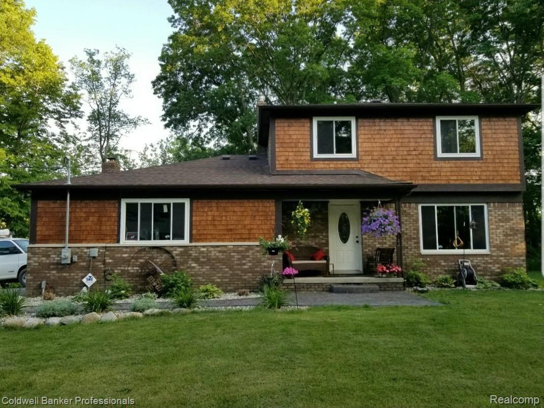 401 Munger Road Holly, MI 48442 - Photo 3 of 29 B4C49F5A-CBF3-4AB9-89FF-46589D332704.jpeg