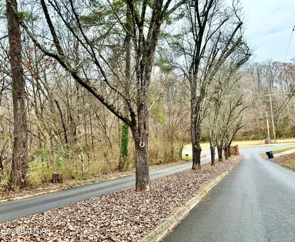 $335,000 | 5720 Aloha Avenue, Knoxville, TN 37921