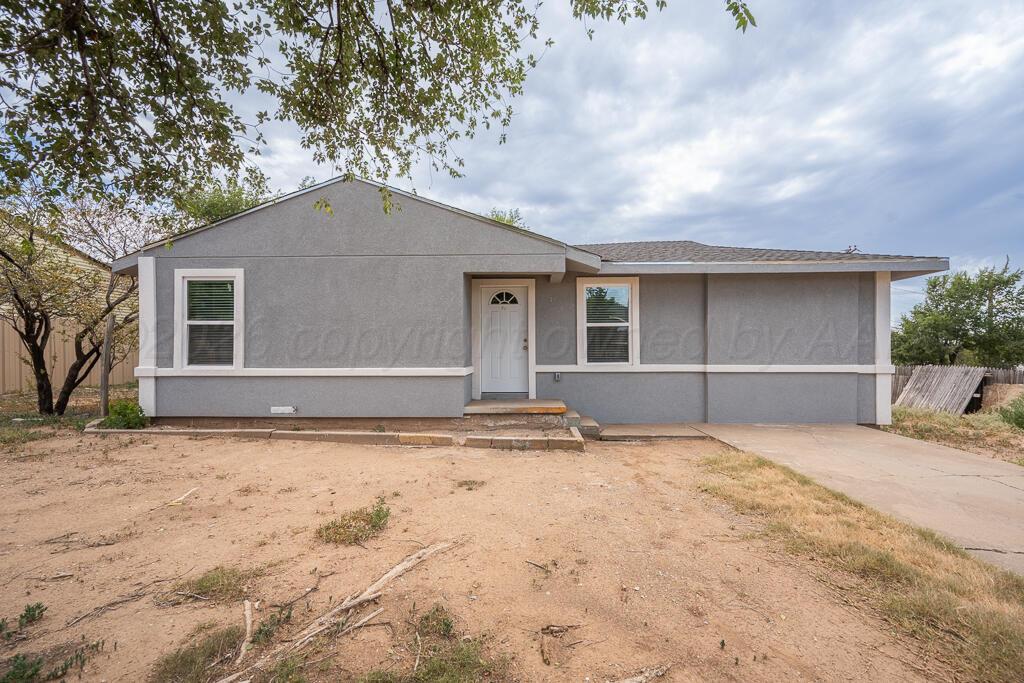 416 Maple Street Amarillo, TX 79107 - Photo 1 of 24 Front yard