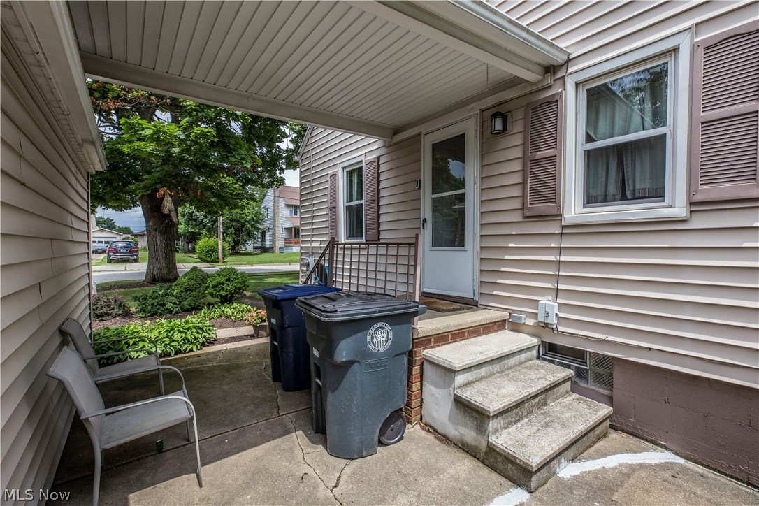 950 Reed Avenue Akron, OH 44306 - Photo 29 of 34