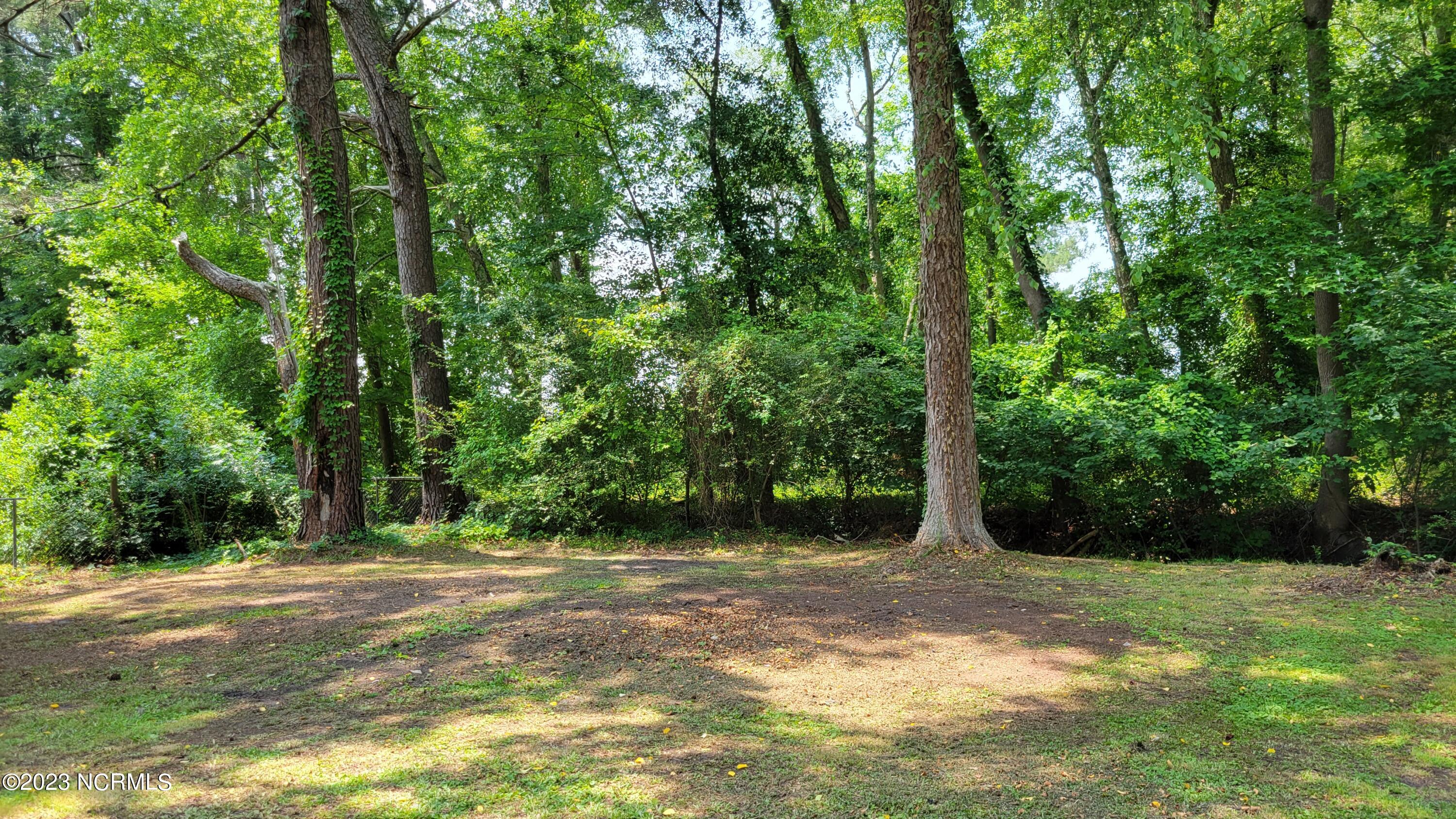 3430 Poole Road Kinston, NC 28504 - Photo 3 of 17 20230608_141628