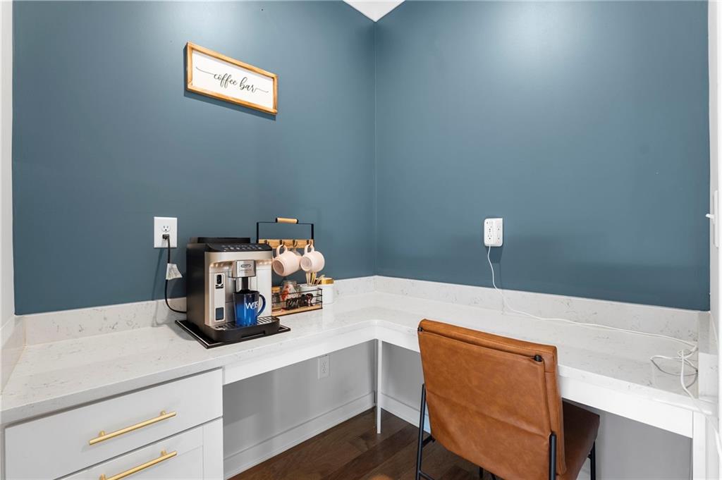 1320 Stanley Park Drive, Unit 141 Decatur, GA 30033 - Photo 15 of 71 a room with a table and chairs