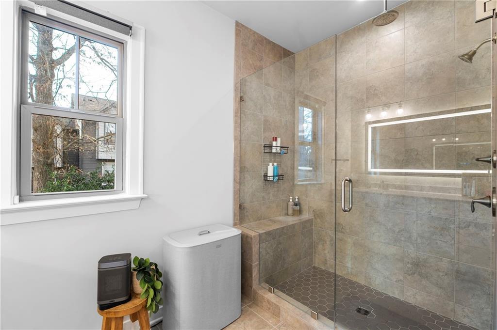 1320 Stanley Park Drive, Unit 141 Decatur, GA 30033 - Photo 36 of 71 a bathroom with a shower