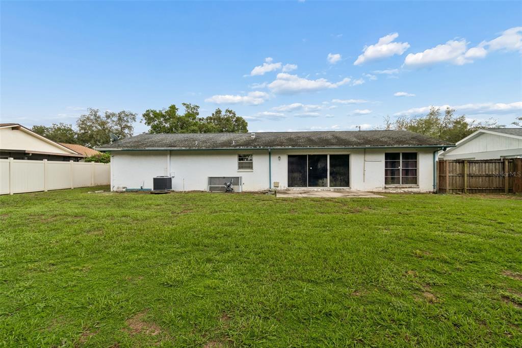 418 Dewolf Road Brandon, FL 33511 - Photo 5 of 26