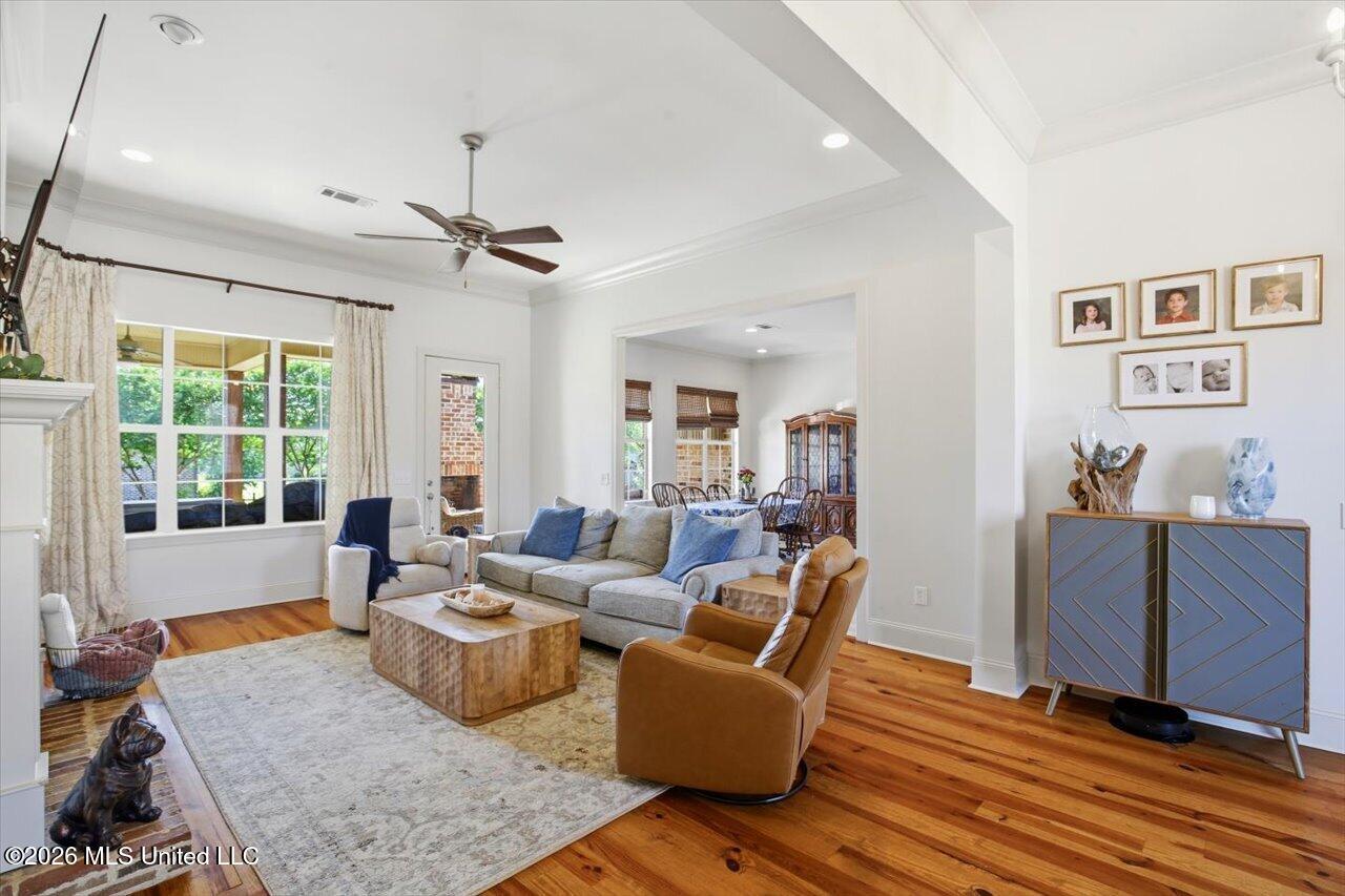 111 Claiborne Street Madison, MS 39110 - Photo 24 of 54 Family room 3
