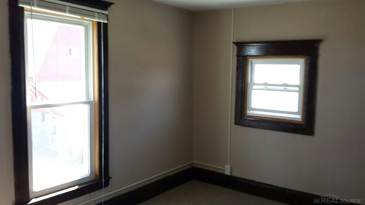 31200 Weber Road Richmond, MI 48062 - Photo 8 of 13 31243822-7.JPG