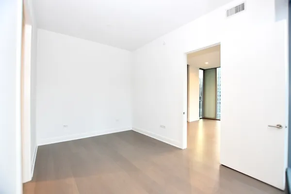 $10,484 | 60 East Randolph Street, Unit PH25C, Chicago, IL 60601
