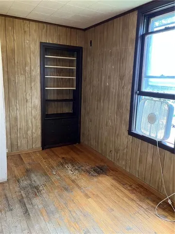 a view of empty room with a window